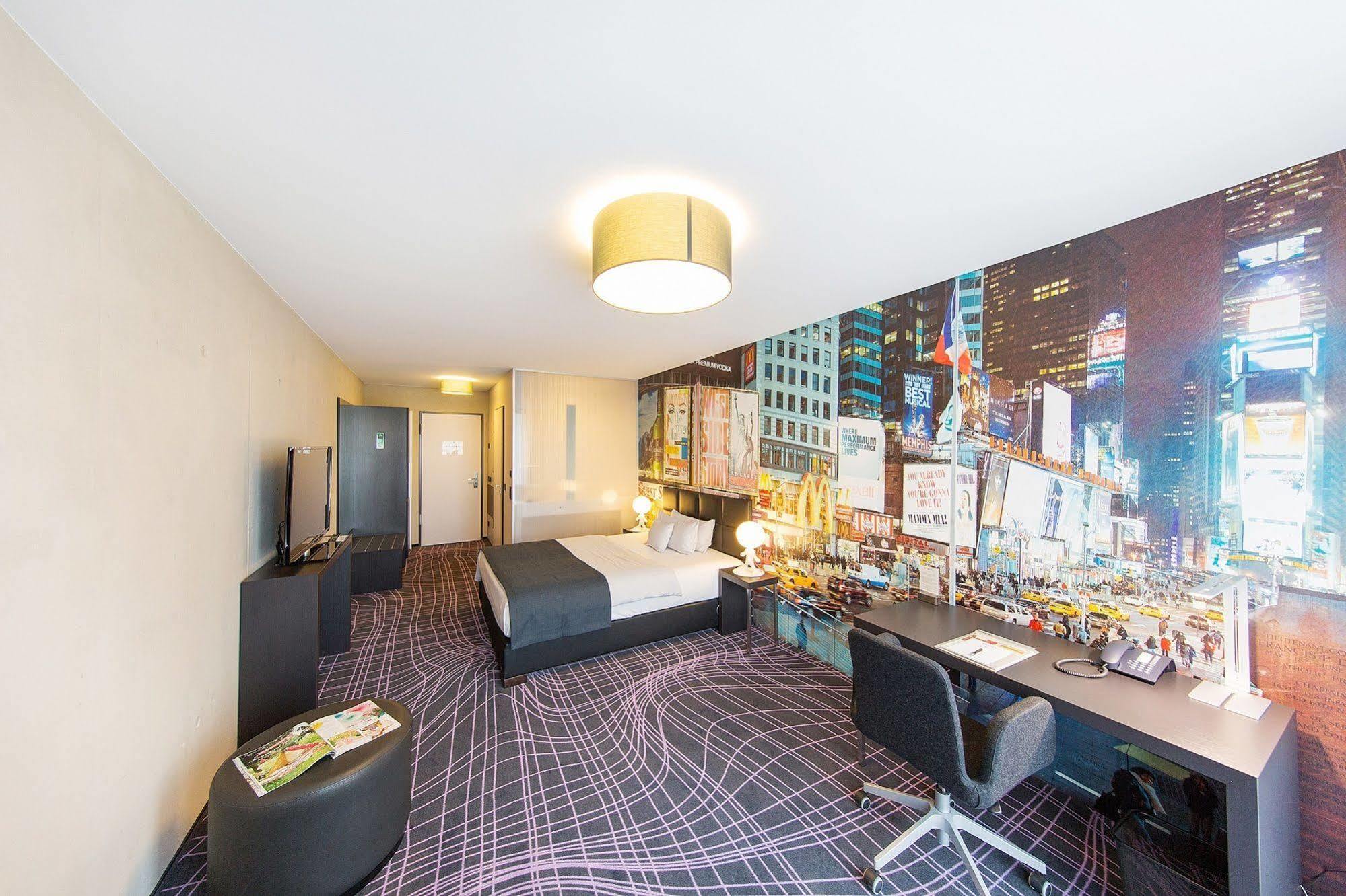 Euronova Arthotel Кёльн Экстерьер фото